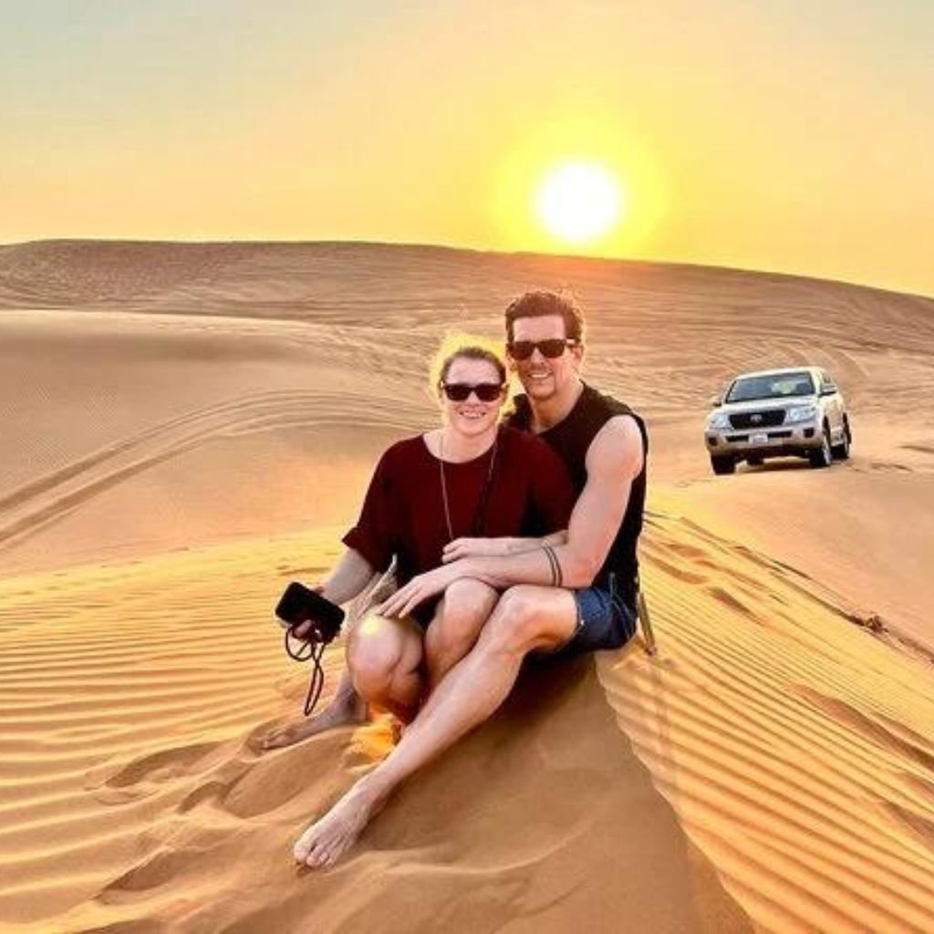 SUNSET 4WD Red Dunes Safari - with camp