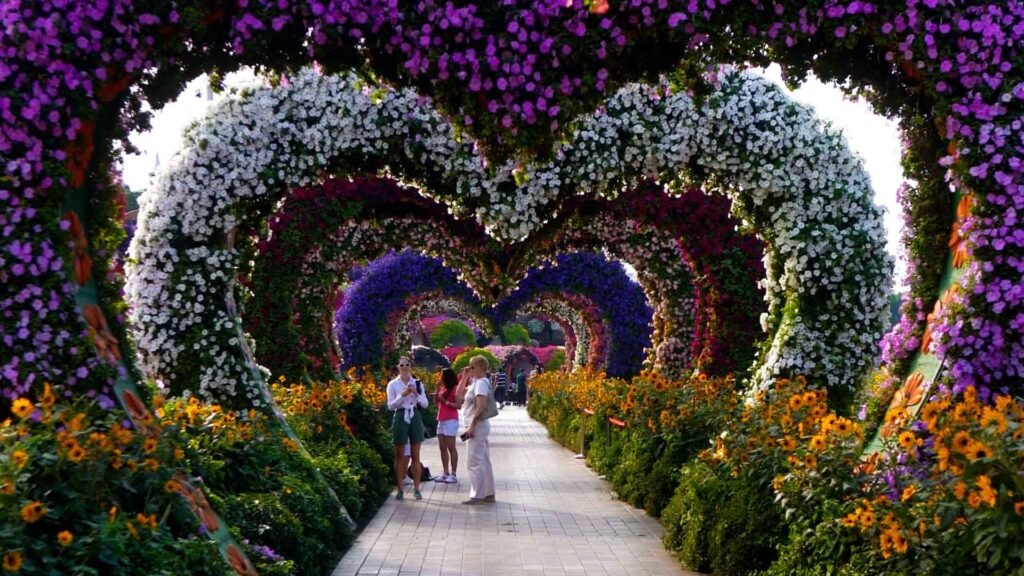 heart-tunnel3-miraclegarden